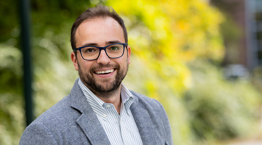 Eugen Dimant of MBDS honored with German business magazine’s “Top 40 unter 40”